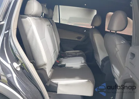 2021 Volkswagen Tiguan 2.0T Se/2.0T Se R-Line Black/2.0T Sel z USA, uszkodzony, nr VIN 3VV2B7AX9MM065229